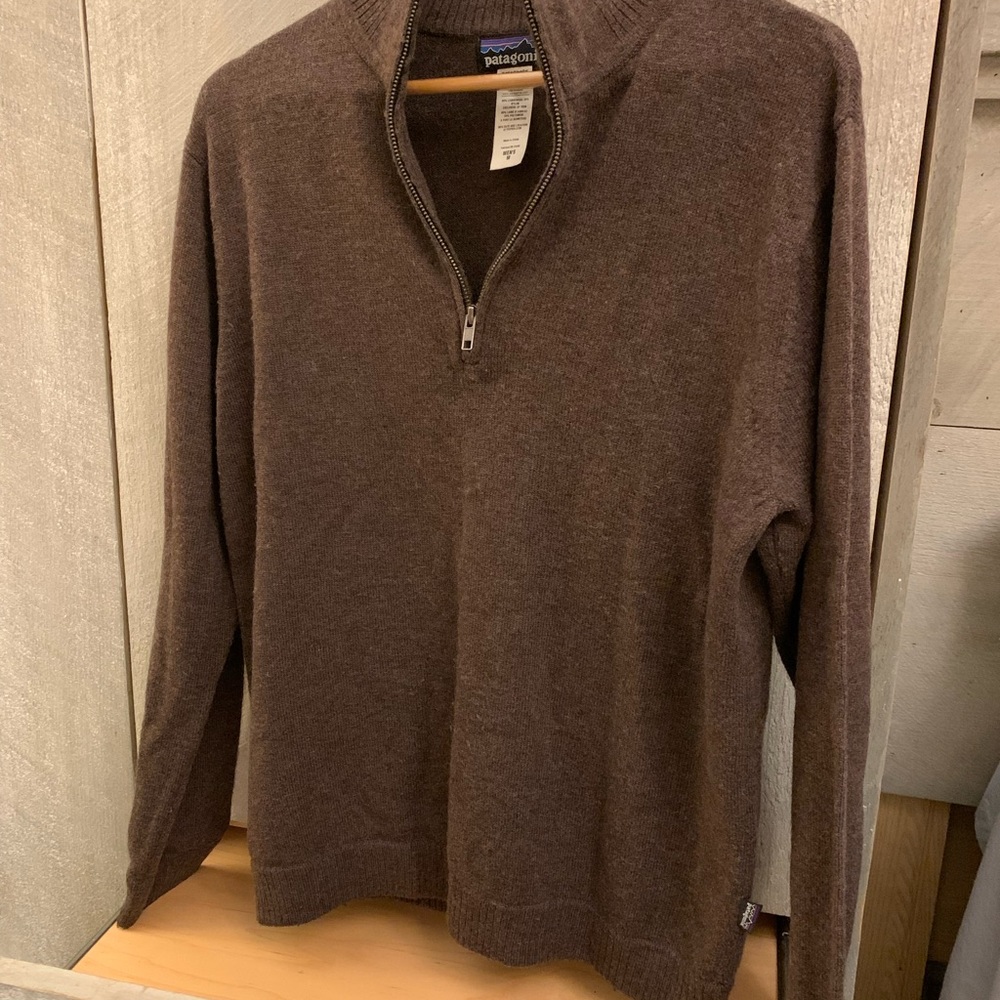 Patagonia Men’s Brown Sweater